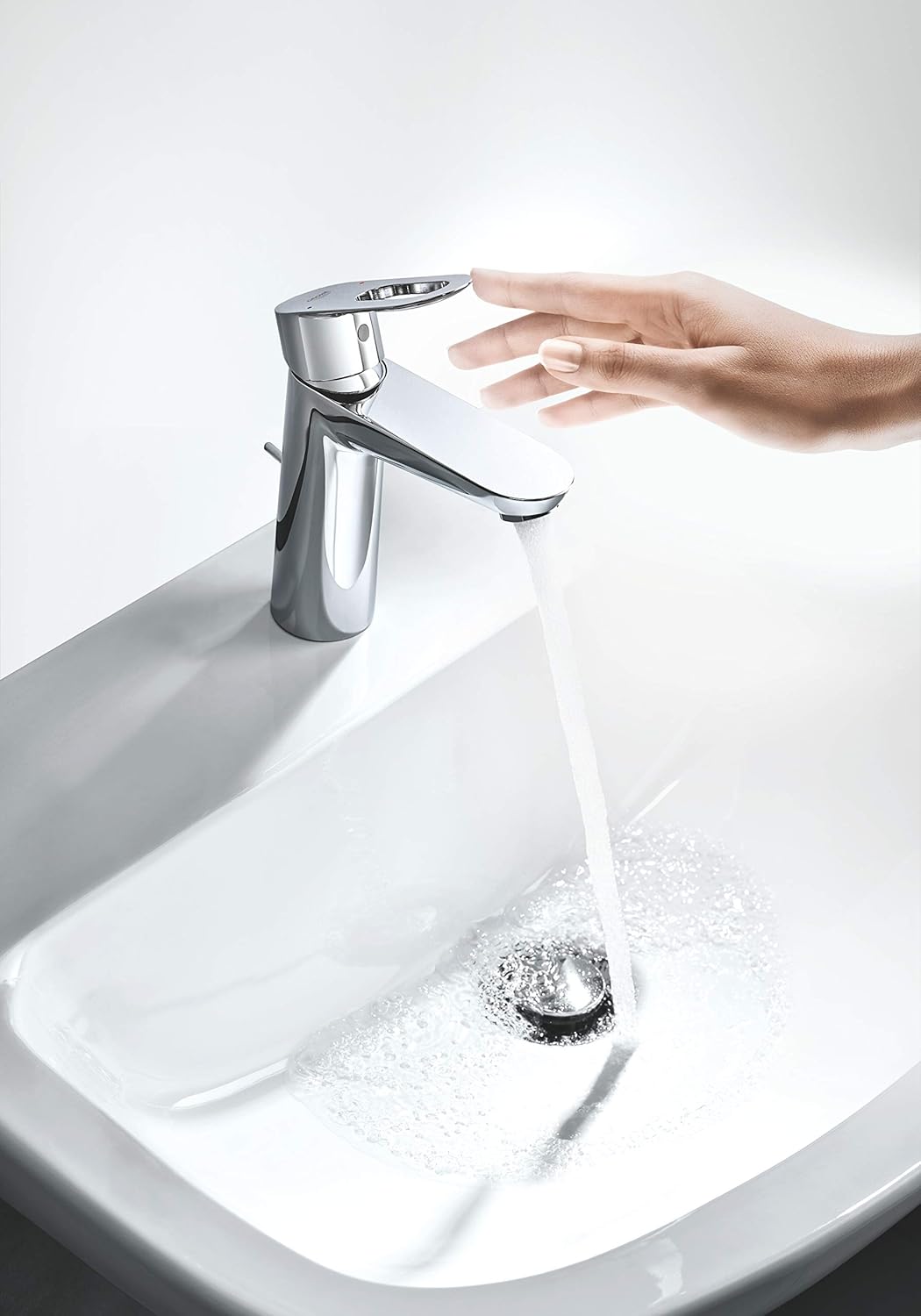 GROHE BauLoop, Waschtischarmatur, wassersparend (Wasserhahn für das Bad, 17cm hoch, Badarmatur mit Z