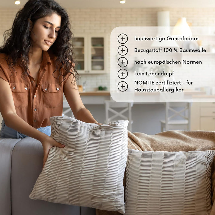 MSS e.K. 4er Set Federkissen | Grösse: 20 cm x 20 cm | Füllgewicht: je 70 Gramm | 100% Baumwolle | k