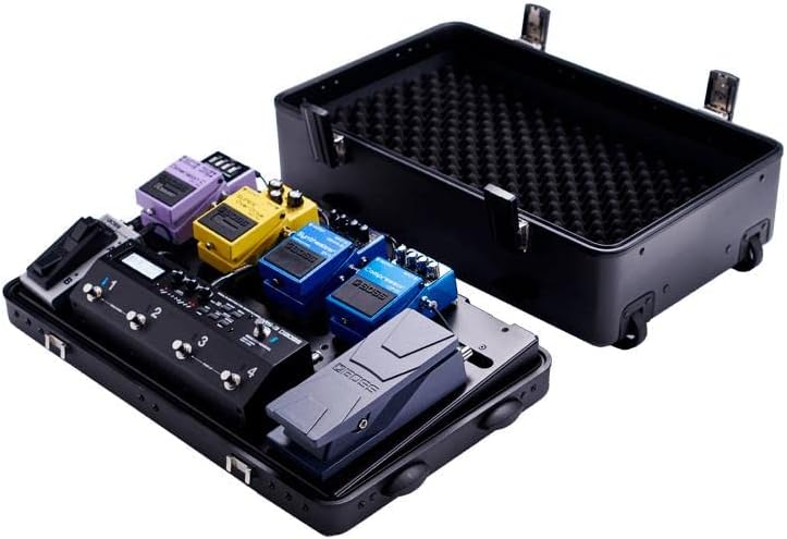BOSS BCB-1000 robustes Gitarreneffekt-Pedalboard im Kofferdesign | Maximaler Schutz mit ausziehbarem
