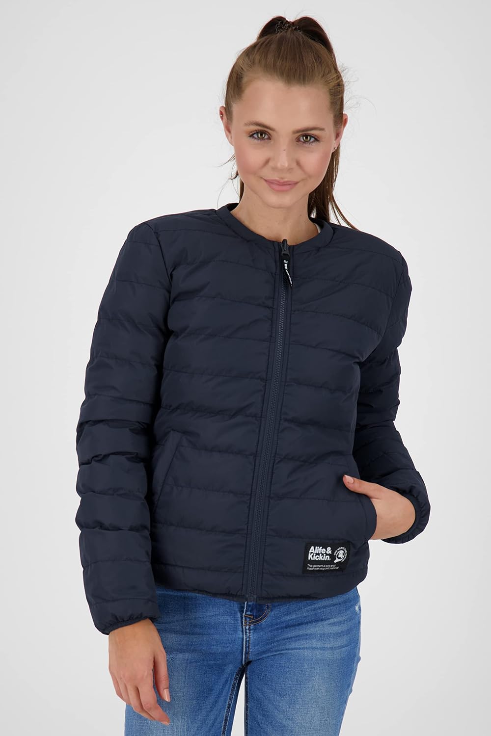 ALIFE and Kickin NovaAK Jacket – Damen Übergangsjacke – Leichte Atmungsaktive Jacke für Sommer &amp; Übe