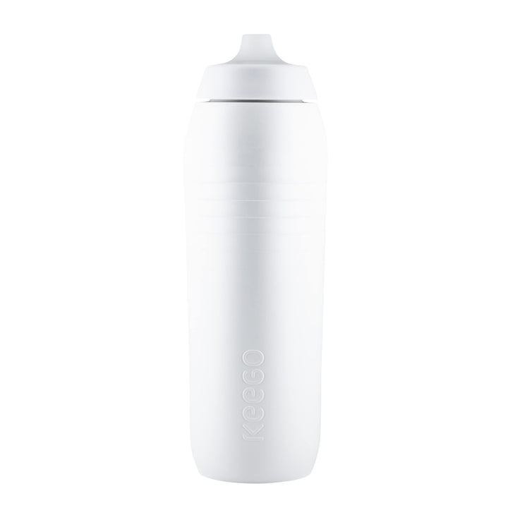 KEEGO | Die Evolution der Sportflasche | Elastisches Titan | Schützt vor Plastik im Wasser | Leicht