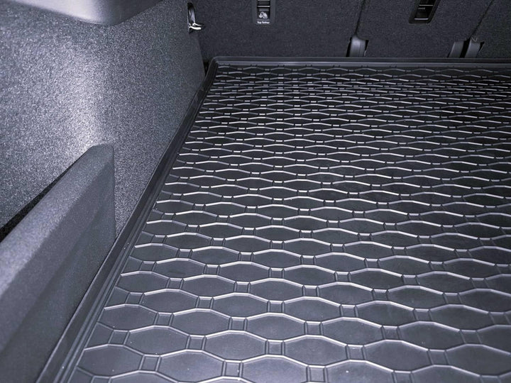 Gummi Kofferraummatte passend für Skoda Kodiaq II ab 12/2023/für VW Tayron ab 2024 (5-Sitzer mit ver
