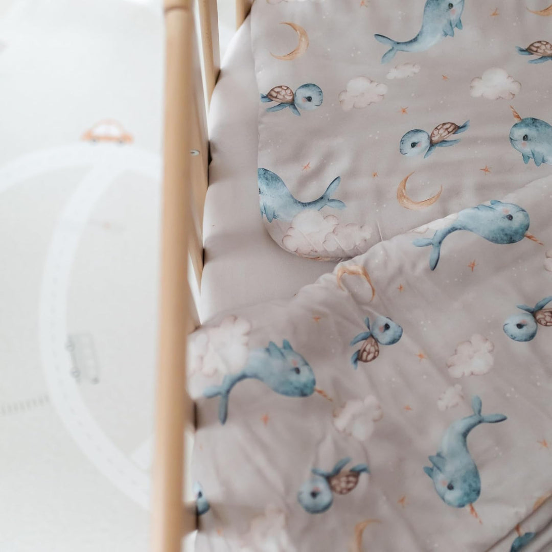 Waldin Baby Kinder Bettwäscheset 100% Bambus, ohne Bezug, Hypoallergen, Decke und Kissen, Wale/Dunke