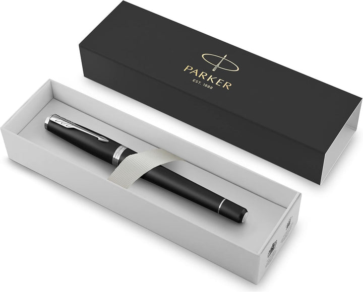 Parker Urban Füller | Muted Black mit Chromzierteilen | Füllfederhalter mit mittlerer Feder und blau