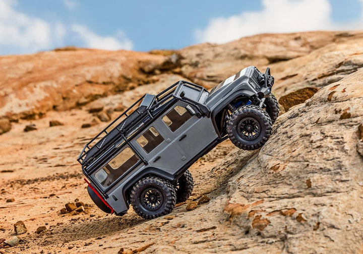 TRAXXAS TRX-4M 1/18 LD Land Rover Defender X-Blau Scale-Crawler inkl. Akku/Lader 4WD RTR