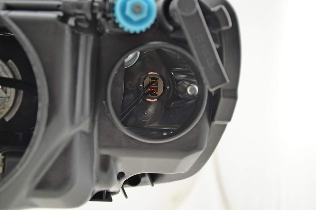 HELLA 1ZS 009 452-181 Bi-Xenon-Hauptscheinwerfer - rechts - für u.a. VW Touareg (7La, 7L6, 7L7), Rec