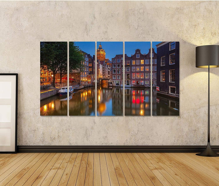 islandburner Bild auf Leinwand Nachtansicht Der Nicolaaskerk In Amsterdam Bilder Wandbilder Poster L