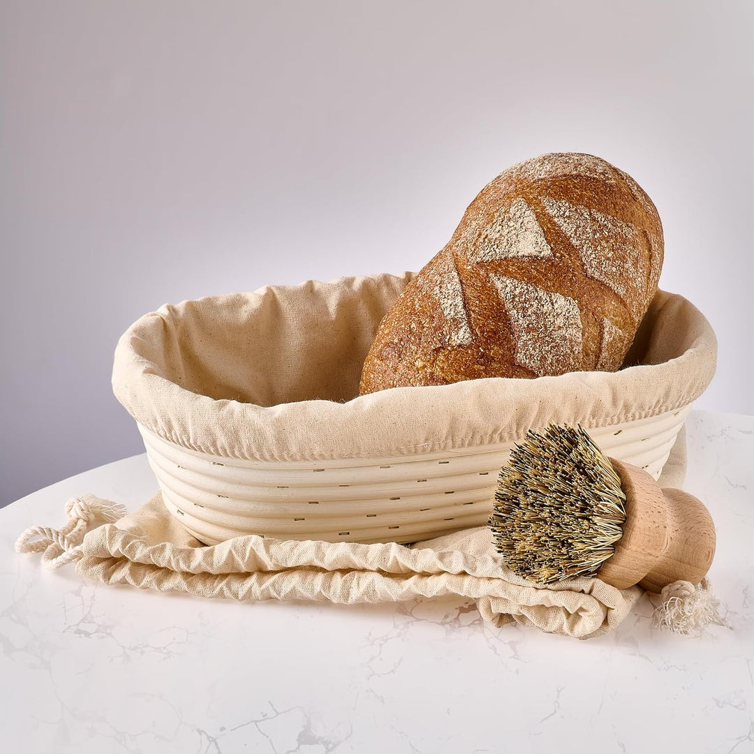 Praknu Gärkorb Oval 28cm - Set mit Bürste, Leinentuch & Brotbeutel - Brotkorb aus nachhaltigem Ratta