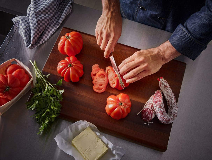 Wüsthof Santoku mit Kullen, Classic (4182-7), 14 cm Klinge, geschmiedet, rostfreier Edelstahl, sehr