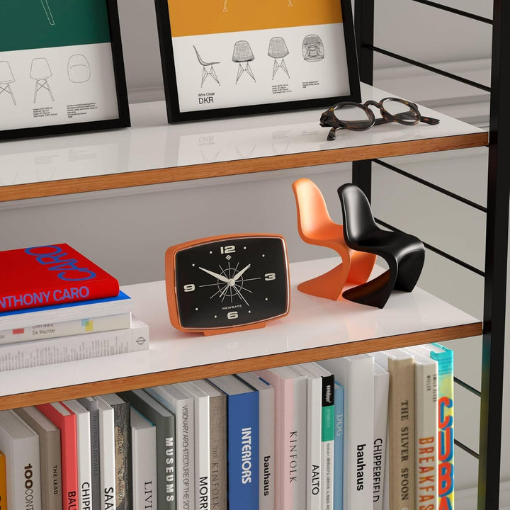 NEWGATE® Brooklyn Retro-Wecker/Tischuhr – Rechteckiger Wecker – Schlafzimmerzubehör – Schreibtischzu