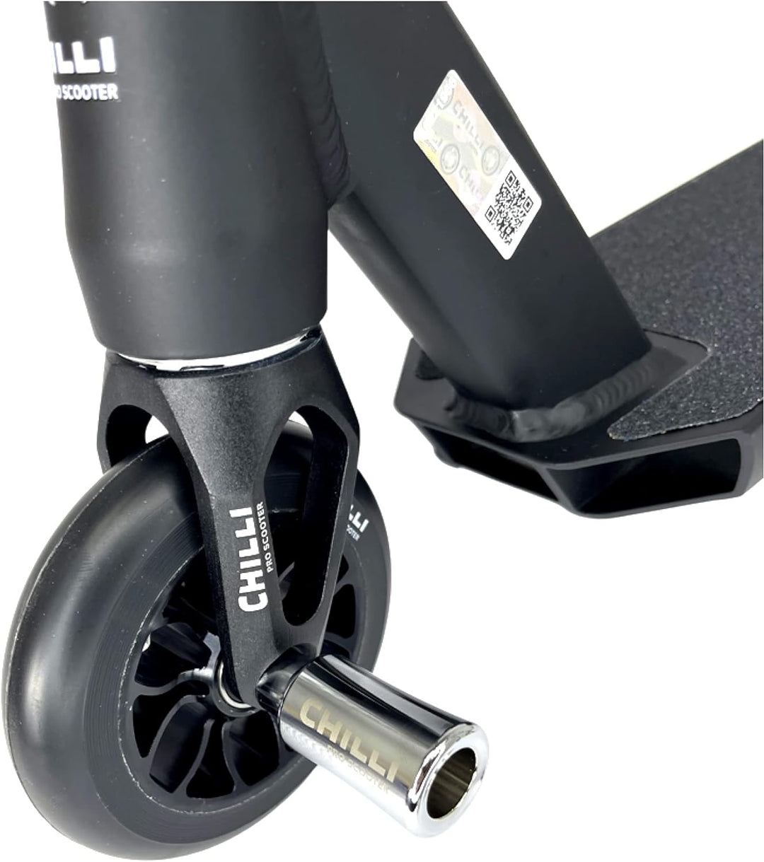 Chilli Pro Scooter Barrel Stunt-Scooter Pegs Tret Roller Grind Stangen mit Achsen + Fantic26 Sticker