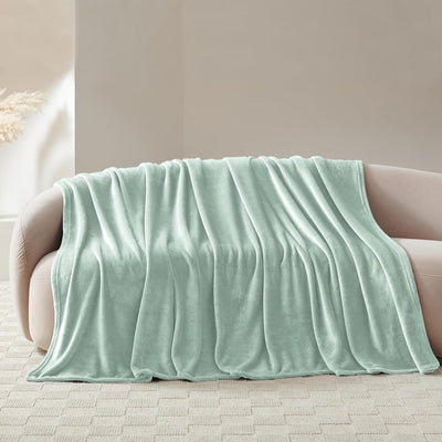 WAVVE Kuscheldecke Flauschig Decke Fleecedecke - Sofadecke 230x270 cm Wohndecke Couchdecke, Salbei G