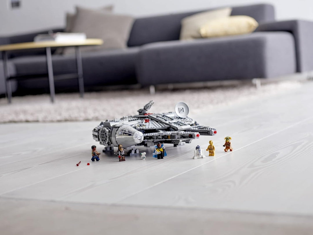 LEGO Star Wars 75257 Millennium Falcon Bauspielzeug-Set für Kinder, Jungen und Mädchen ab 9 Jahren,