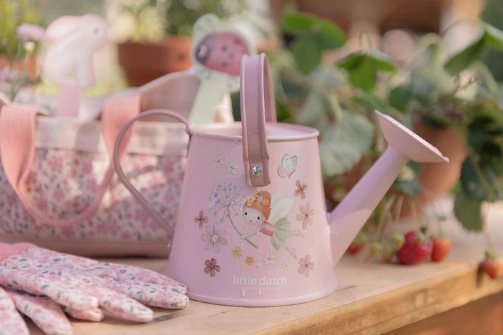 Little Dutch Gartengeräte Set - Gartenspielzeug für Kinder - inklusive Tasche, Handschuhe, Giesskann