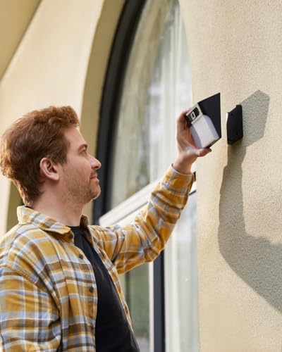 eufy Security Solar Wall Light Cam S120, kabellose 2K Solar Überwachungskamera aussen, nachhaltige S