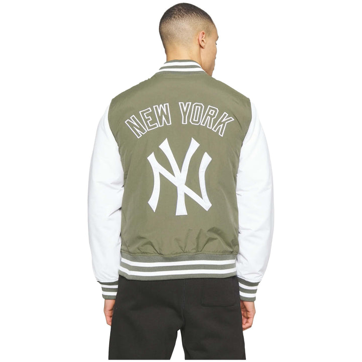 New Era College Jacke - New York Yankees celtic M Celtic Green, M Celtic Green