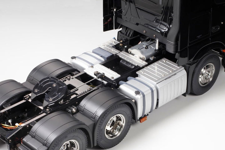 TAMIYA 300056348 56348 Mercedes-Benz Fahrzeug 1:14 RC MB Actros 3363 Giga Sp. 6x4, schwarz