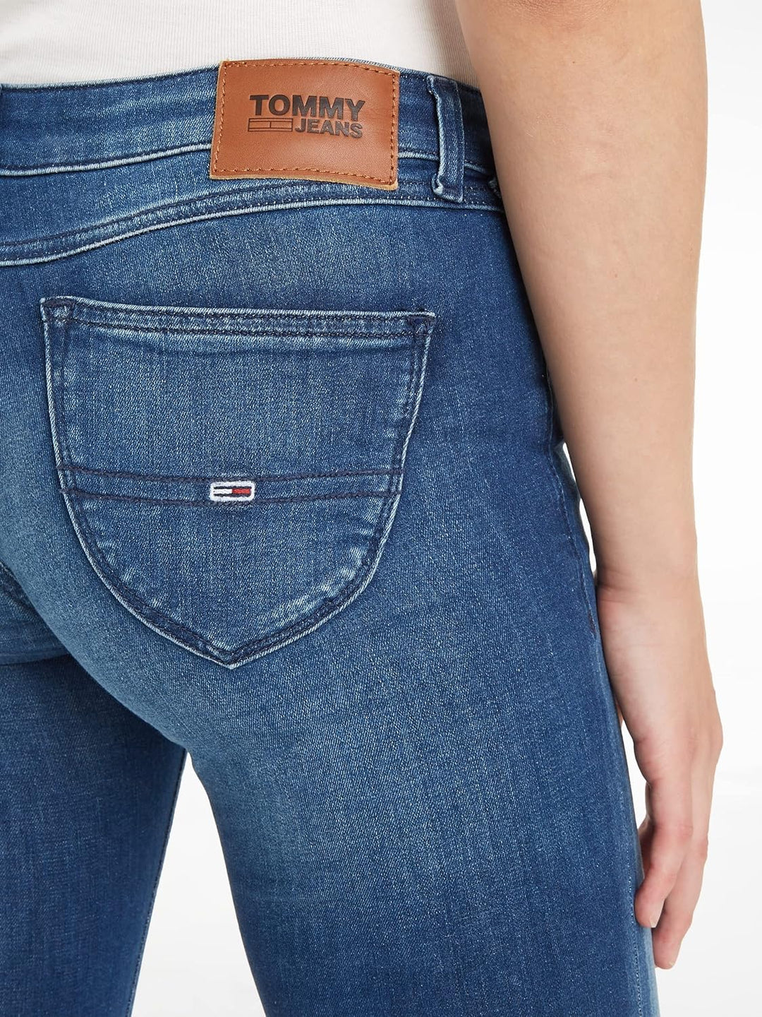 Tommy Jeans Damen Jeanshosen 24W / 28L Blau (New Niceville Mid Blue Stretch), 24W / 28L Blau (New Ni