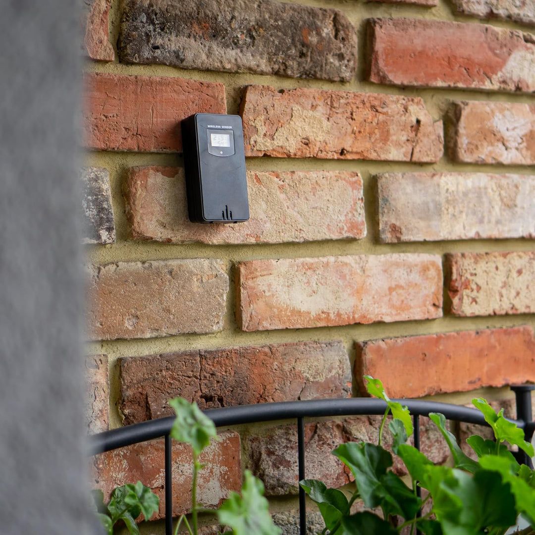 BROWIN® Funk-Wetterstation mit Aussensensor 260908 | Wettervorhersage, 90 m Reichweite, Schwarz