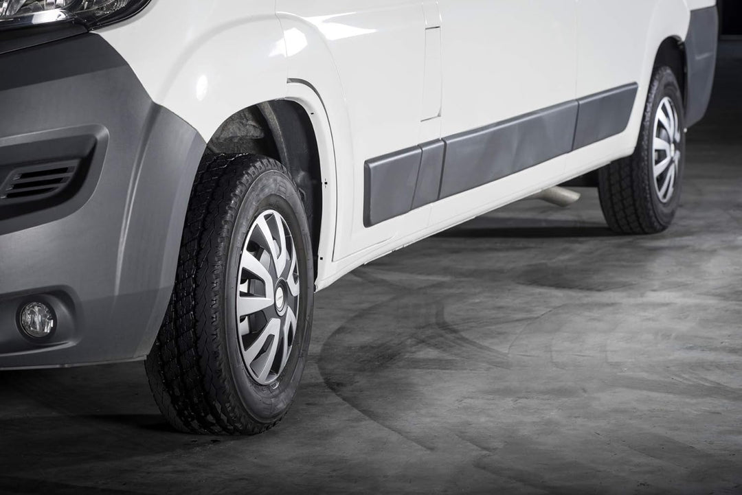 MICHELIN Lot de 4 enjoliveurs - 15' - NVS spécial utilitaires Schwarz (3D Black Edition) 15", Schwar