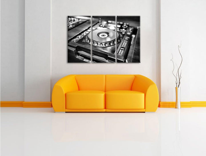 Pixxprint Grün beleuchteter DJ Pult als Leinwandbild/Grösse: 3 Teilig (120x80 cm) cm/Wandbild/Kunstd