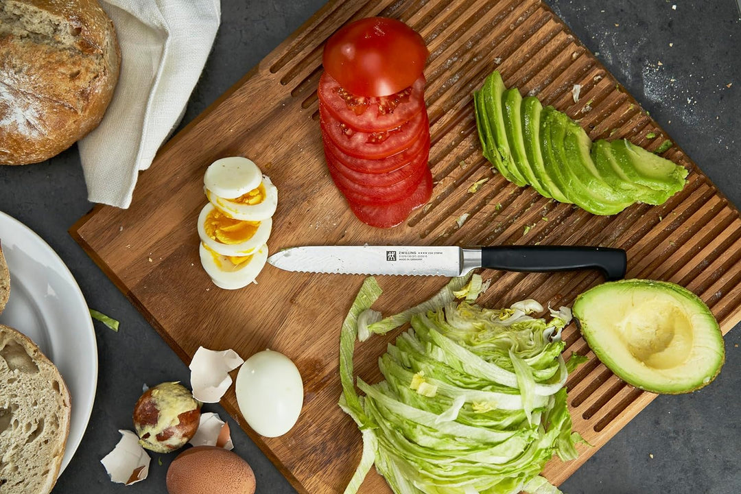 ZWILLING Vier Sterne Universalmesser, Klingenlänge 13 cm, Rostfreier Spezialstahl, Ergonomischer Kun