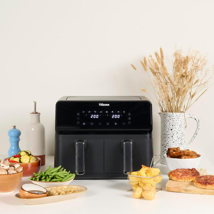 Tristar digitale Heissluftfritteuse mit Doppelkorb - 2 x 4 L Fassungsvermögen - 2700 W - 8 Programme