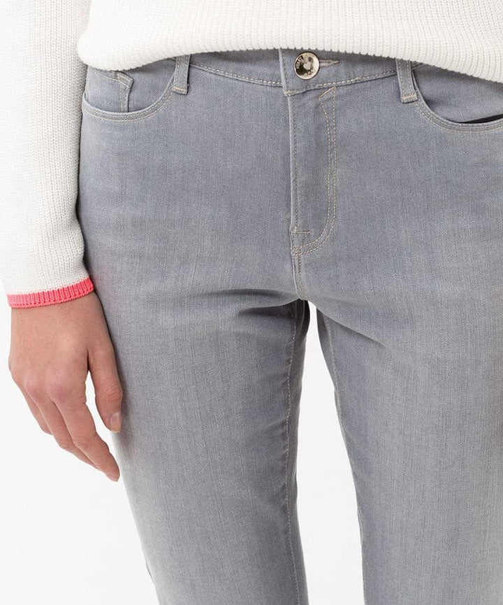 BRAX Damen Style Mary Blue Planet: Nachhaltige Five-Pocket Jeans 26W / 32L Light Grey, 26W / 32L Lig