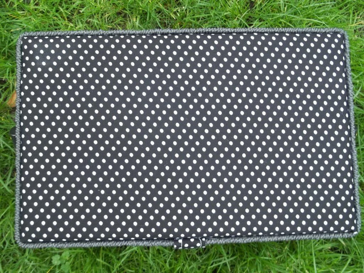 Nähkästchen inklusive Nähset, Nähkorb mit Inhalt, Handarbeitskorb, schwarz-weiss