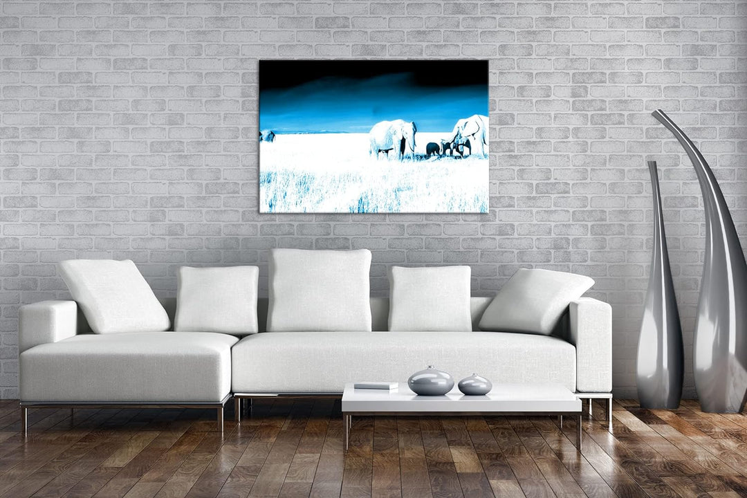 Elefanten in der Steppe von Afrika Format: 80x60 Effekt: Monocrome Blau als Leinwand, Motiv fertig g