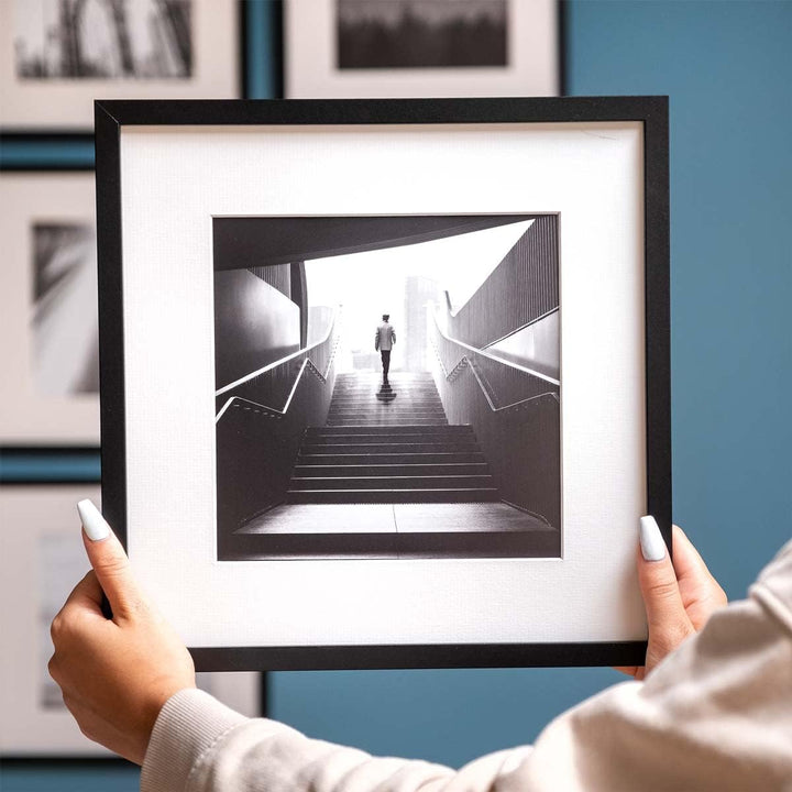 PHOTOLINI Passepartout 50x50 aussen für 30x30 innen, säurefrei 1,5 mm Passepartout Karton Creme-Weis