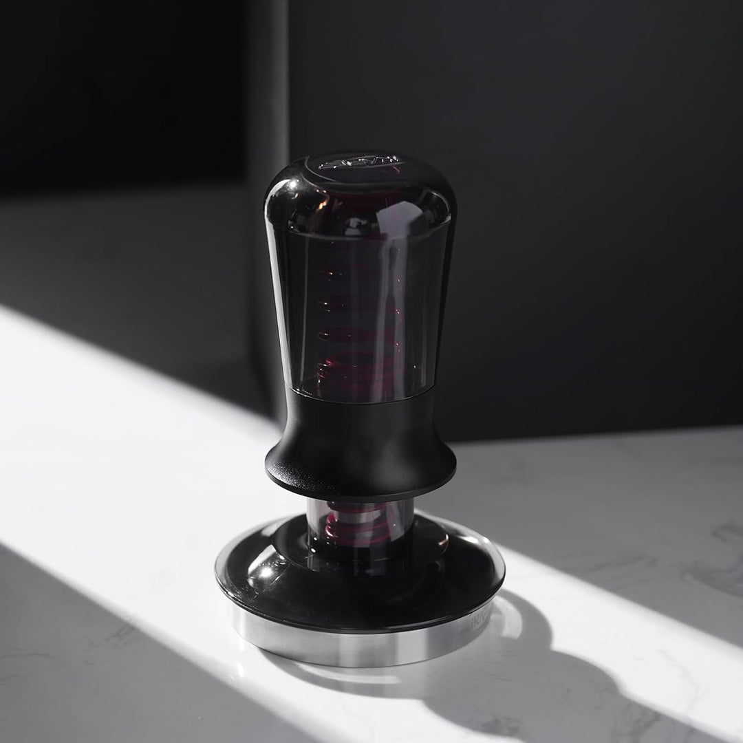 IKAPE 58MM Kaffee Tamper für Espresso, Feder kalibriert Tamper mit semi-transparenten Design, Edelst