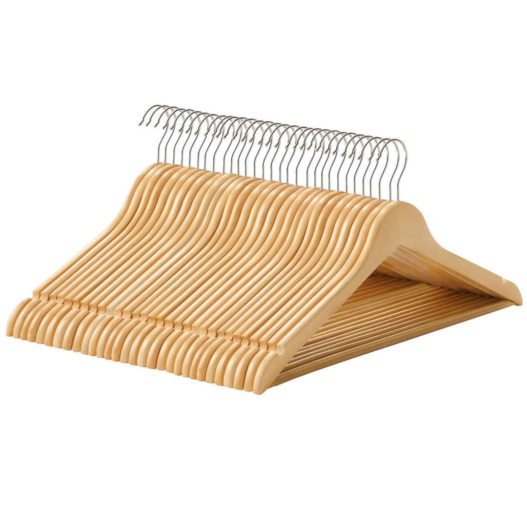 SONGMICS Kleiderbügel Holz, 30er Set, Bügel aus Massivholz, Einkerbungen im Schulterbereich, Rutschf