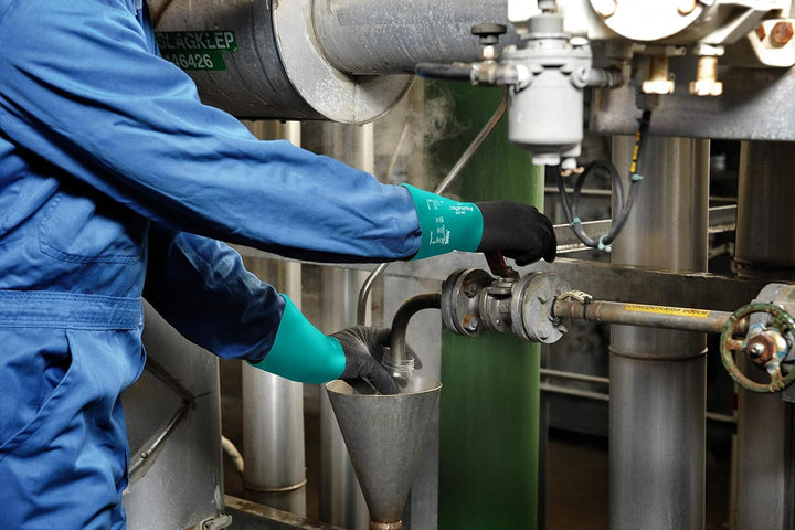 Ansell AlphaTec 58-270 Nitril-Handschuhe, Chemikalien- und Flüssigkeitsschutz, Grün, Grösse 9 (12 Pa