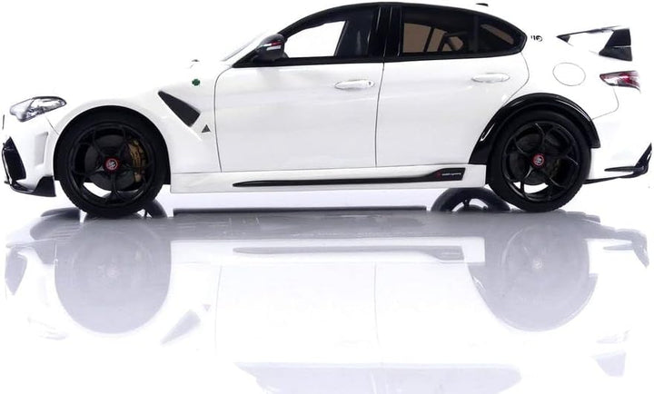 Otto Mobile OT990 Miniaturauto aus der Kollektion, Trofeo White