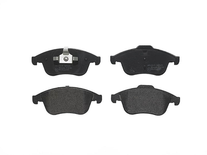 Brembo P68052 Vordere Bremsbeläge, Anzahl 4