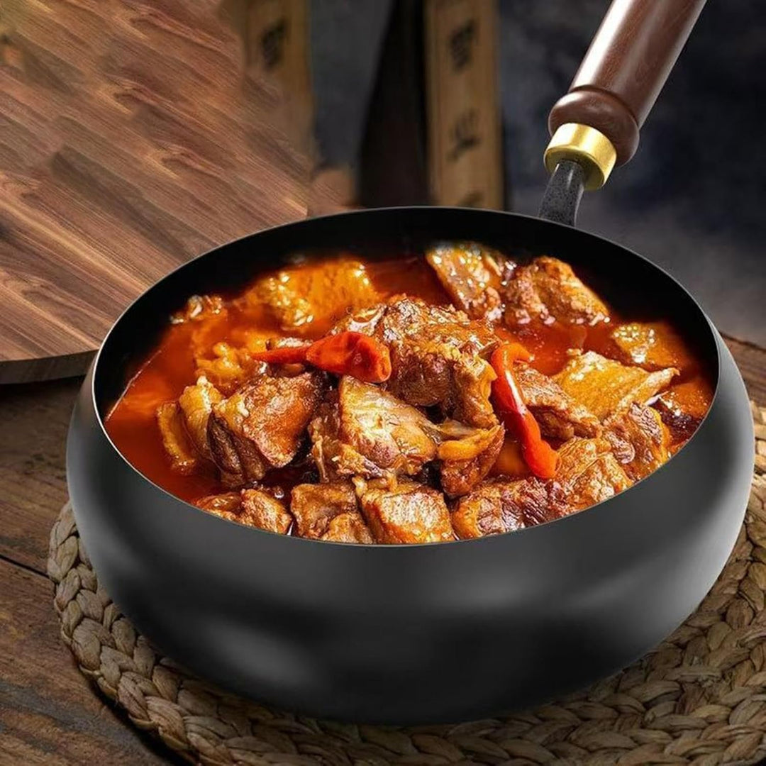 Eisentöpfe zum Kochen, multifunktionaler Wok mit flachem Boden, Holzgriff, 24 cm Durchmesser, Eisen-
