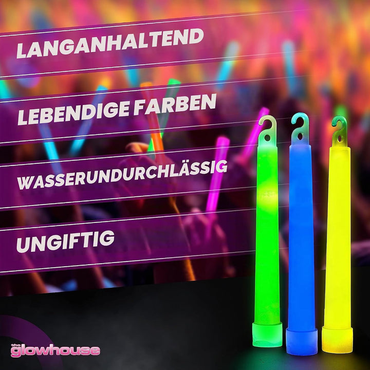 Die Glowhouse 6-Zoll-Premium-Leuchtstäbe leuchten im Dunkeln mit Umhängeband Packung mit 50 Stück, P