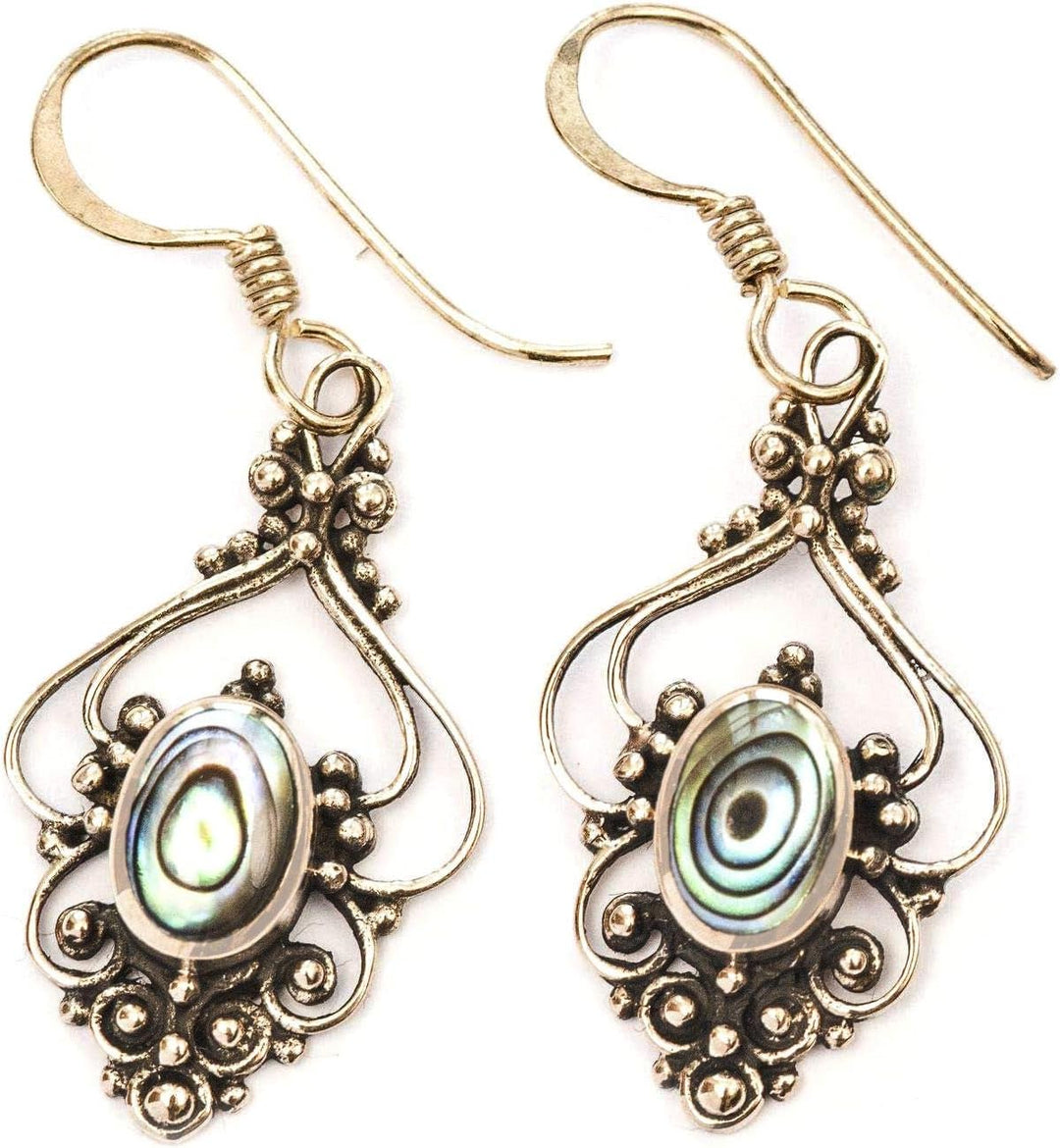 WINDALF Bohemia Ohrschmuck SALIA 5 cm Pauamuschel mit Blumen-Ornamentik Ohrhänger Bronze