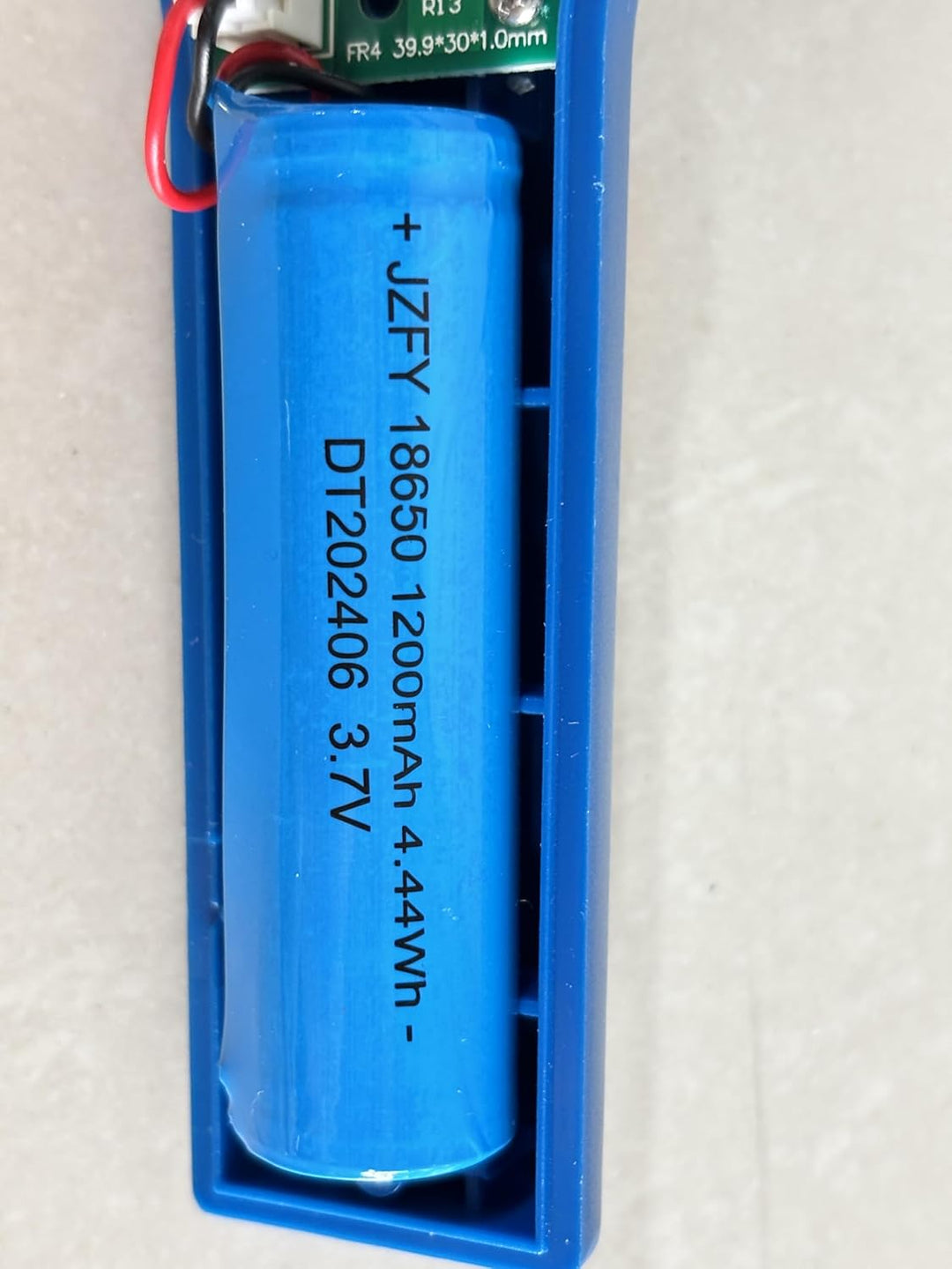 Laminat Reparaturset, 11 Farben Vinylboden Reparaturset mit Wärmestift Parkett Möbel Hartwachs Repar