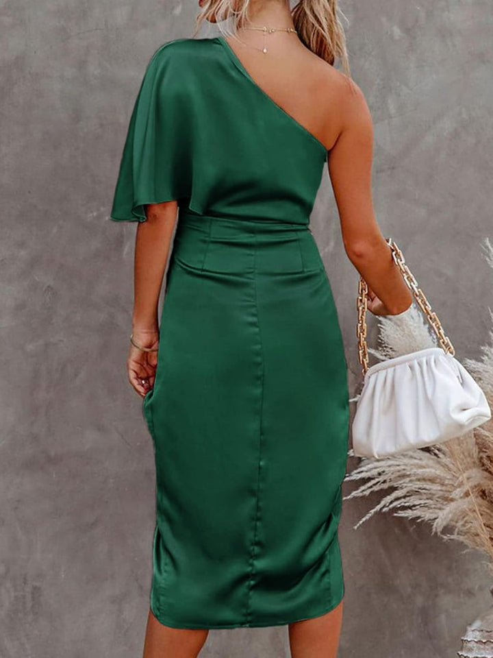 CUPSHE Damen One Shoulder Kleid in Satinoptik Raffungen Beinschlitz Asymmetrischer Partykleid Cockta