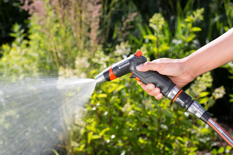 Gardena Premium Grundausstattung: Anschluss-Set mit Reinigungsspritze, mit Anschlussteilen für 13 mm