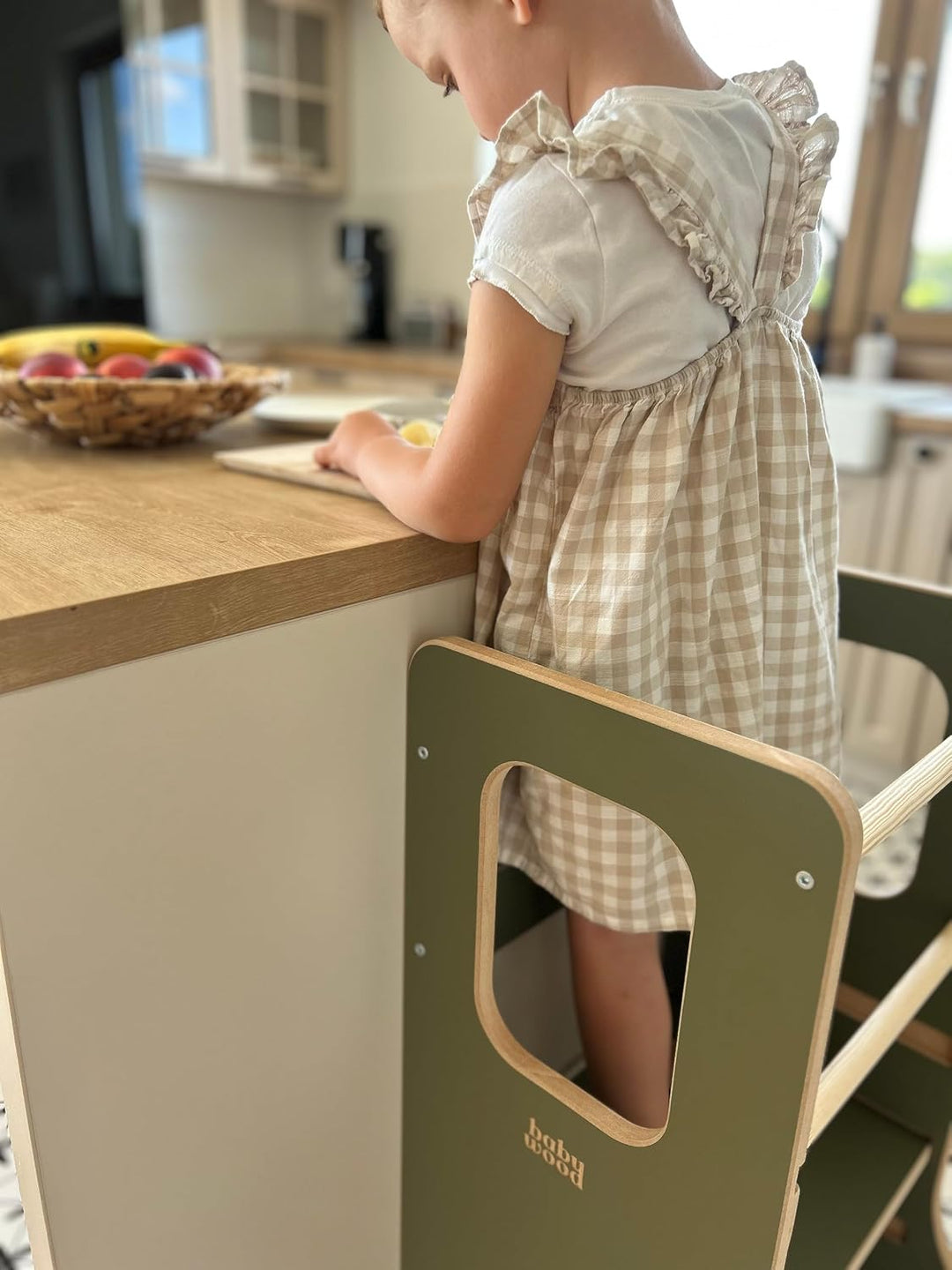 Kindersicherer Lernturm Oliv | Verstellbarer Montessori-Küchenhelfer | Montessori grün Küchenhelfer