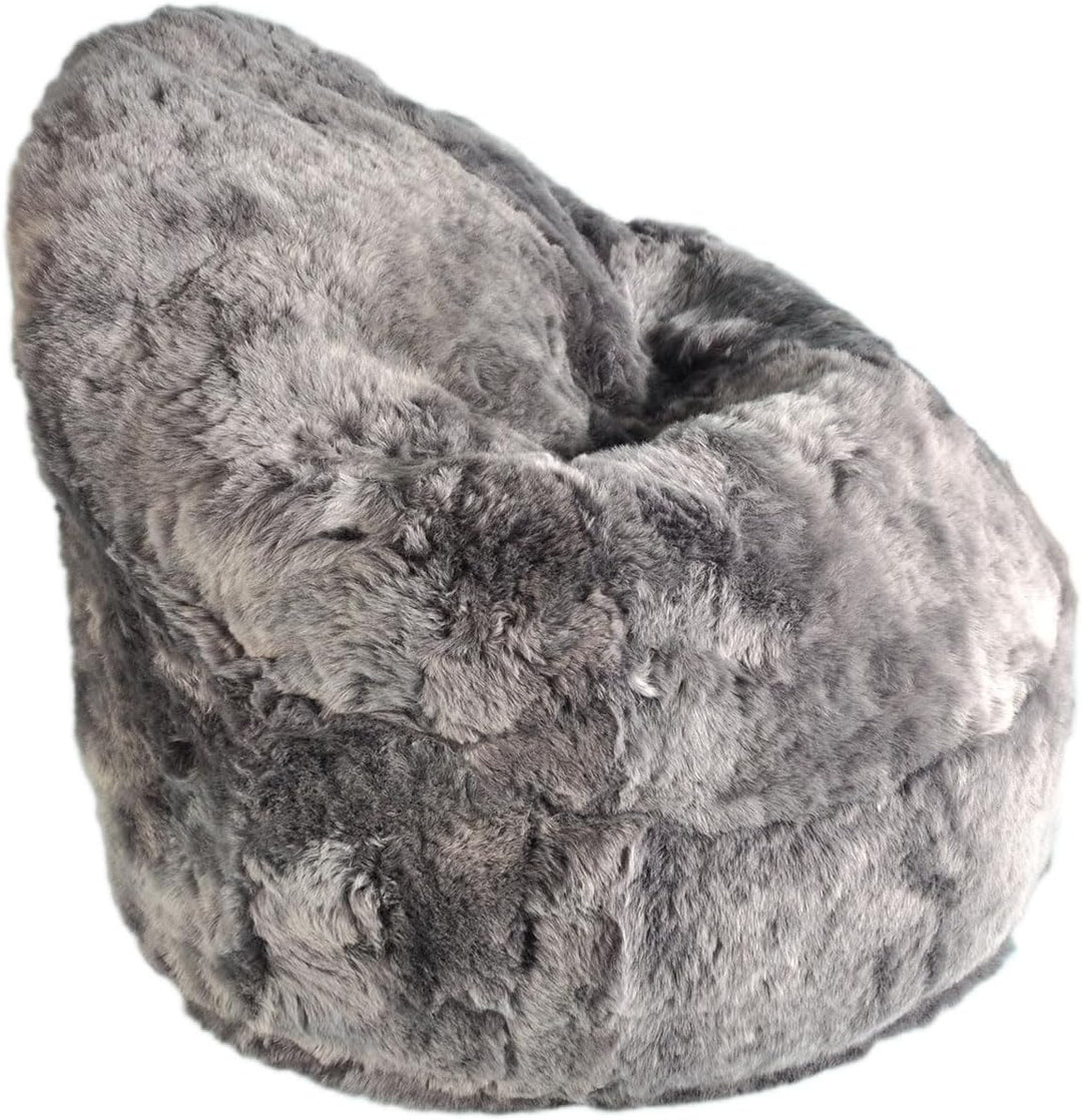 generisch Sitzsack Pouf aus Lammfell grau gefärbt kurzwollig