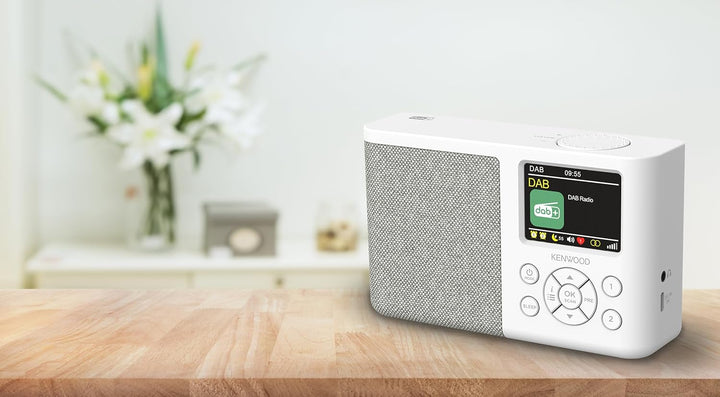 Kenwood CR-M33DAB-W - Tragbares DAB+ Radio mit Bluetooth, integriertem Li-Ion Akku & 6,1cm Farbdispl