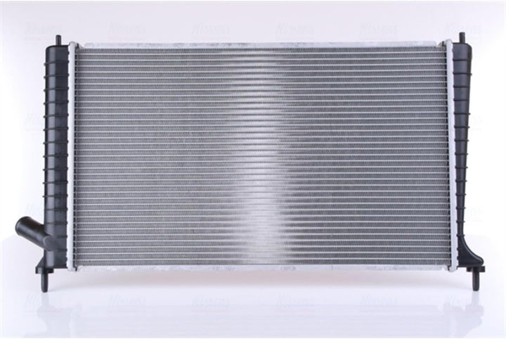 Nissens 68001A Kühler, Motorkühlung