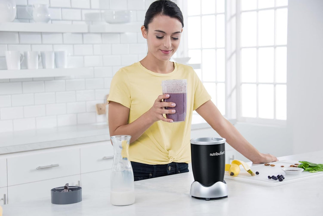 nutribullet Original 600, Elektrischer Mixer, Zerkleinerer, Smoothiemixer, Smoothie Maker, 600 W, To