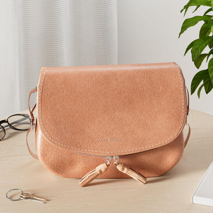 TOM TAILOR bags Lari Damen Umhängetasche Crossbody Bag 26,5 x 5 x 21 Cognac, 26,5 x 5 x 21 Cognac