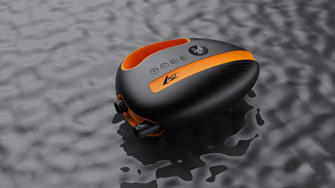 AGT SUP Pumpe: Akku-Luftpumpe für SUP-Boards, 350 l/Min., 3x4.000mAh mAh, USB, 12 V (Luft-Pumpe, SUP
