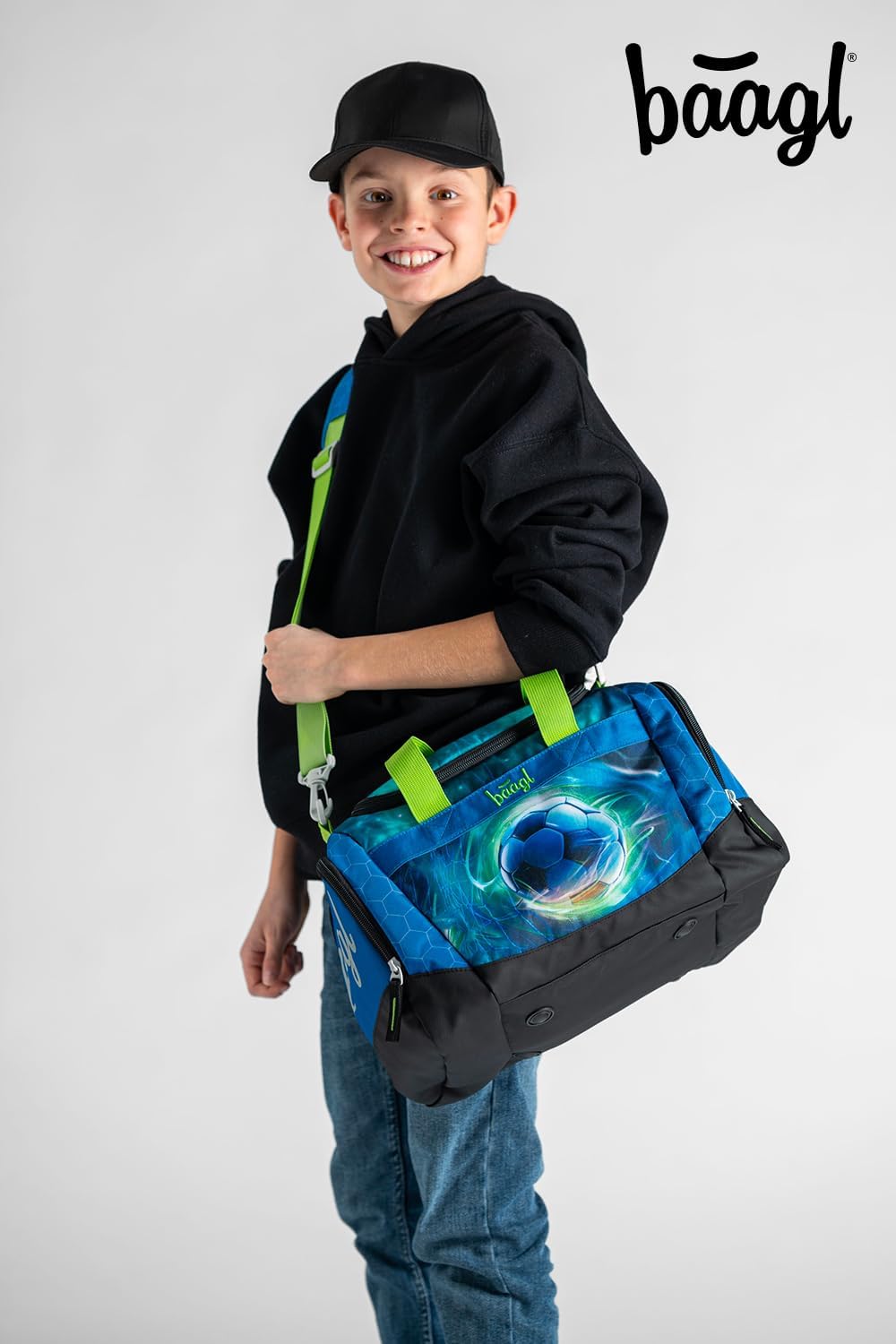 Baagl Sporttasche Reisetasche Kinder Jungen Schwimmtasche - Fussball Ball | Kompakt und Robust für S